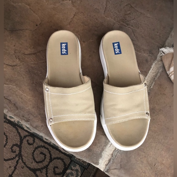 Keds slip on shoes - Picture 2 of 5